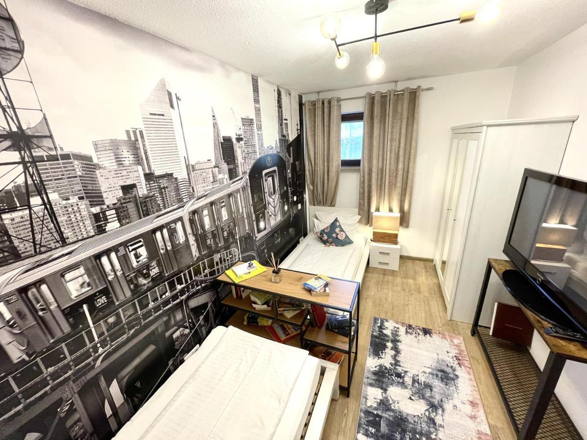 Boutique Apartment Am Bahnhof Freiburg im Breisgau Eksteriør billede